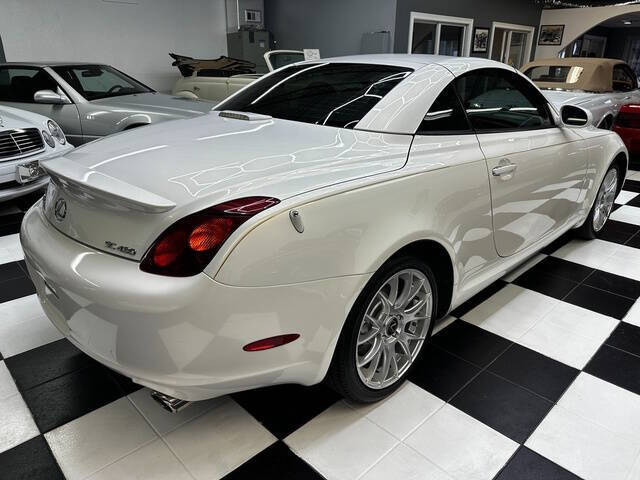 2004 Lexus SC 430