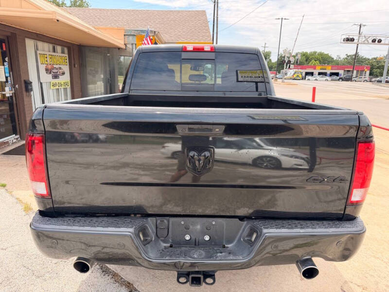 2018 RAM 1500 SLT