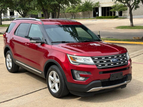 2017 Ford Explorer for sale at Auto Starlight in Dallas TX