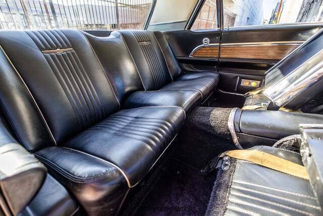 1968 Ford Thunderbird