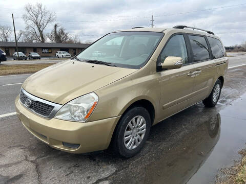 2011 Kia Sedona LX