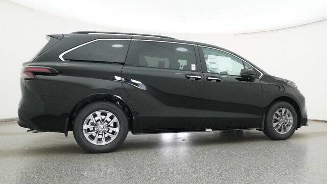 2026 Toyota Sienna