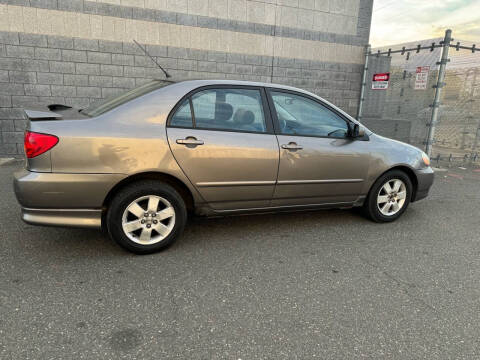 2004 Toyota Corolla S