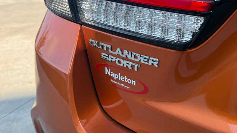 2026 Mitsubishi Outlander Sport ES