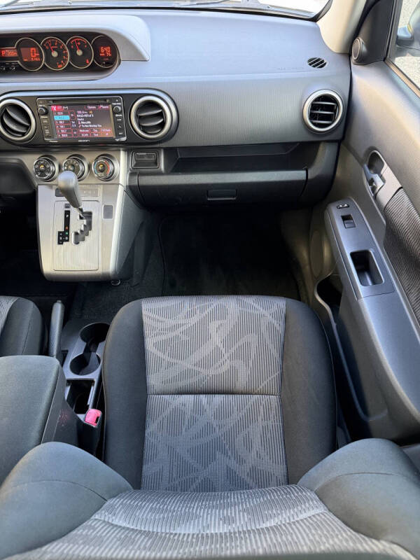 2014 Scion xB