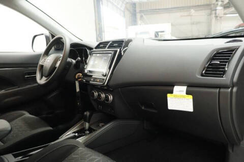 2026 Mitsubishi Outlander Sport ES
