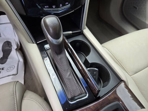 2015 Cadillac XTS Standard