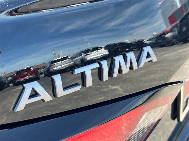 2025 Nissan Altima 2.5 SR