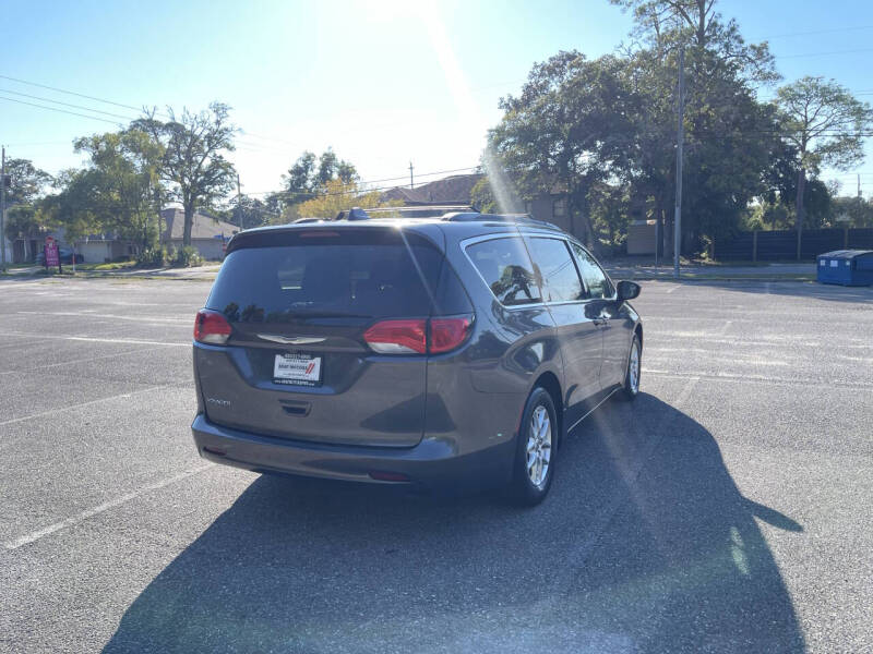 2021 Chrysler Voyager LXi