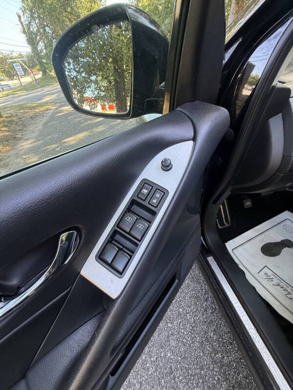 2012 Nissan Murano Platinum Edition