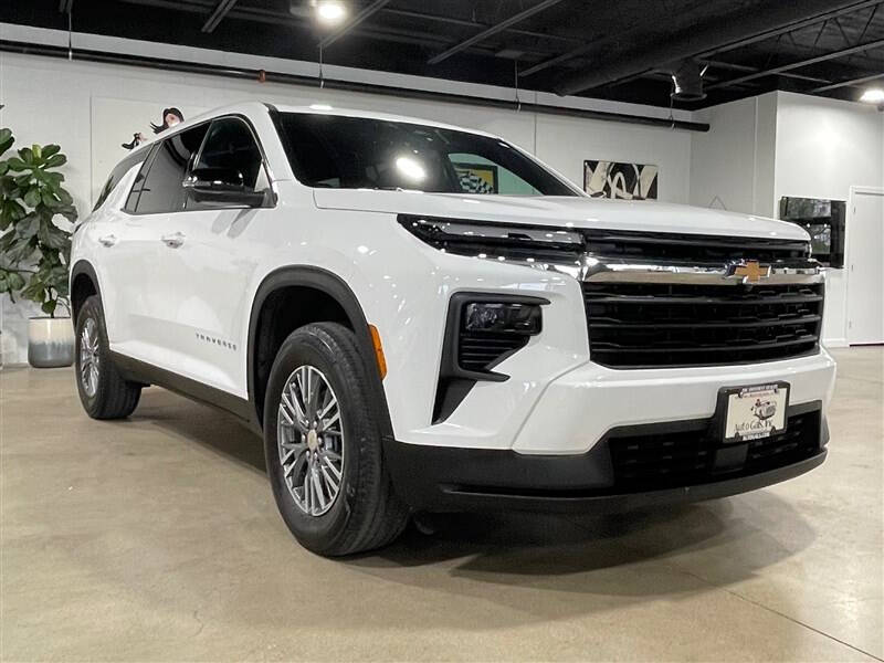 2024 Chevrolet Traverse LS