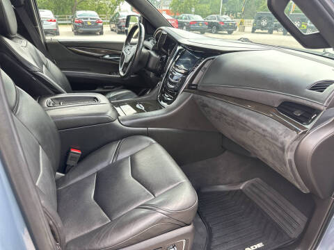 2016 Cadillac Escalade ESV Platinum