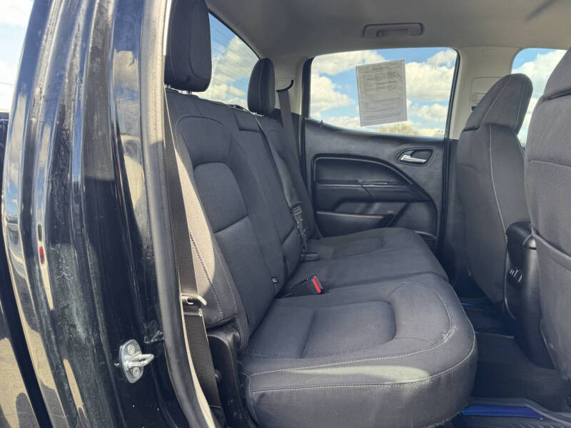 2017 GMC Canyon SLE