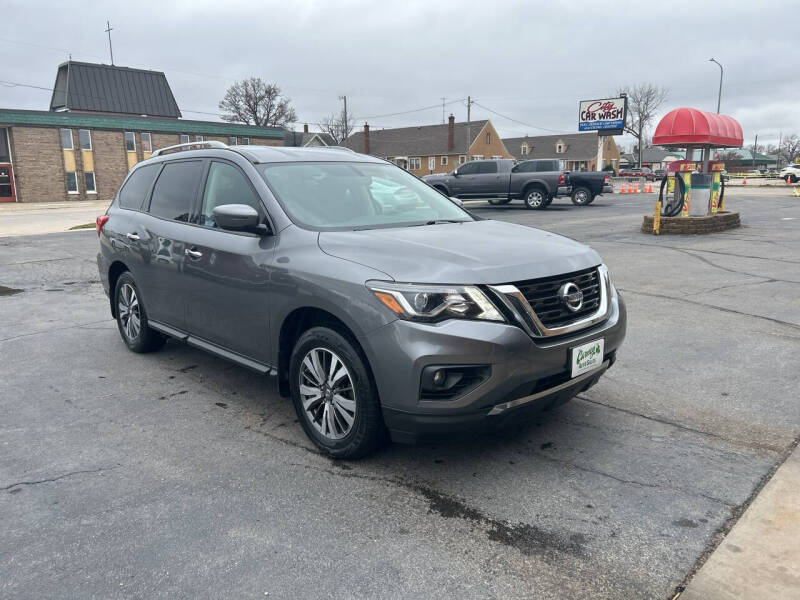 2017 Nissan Pathfinder SV