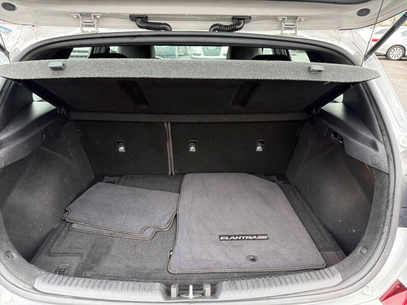 2019 Hyundai Elantra GT N Line