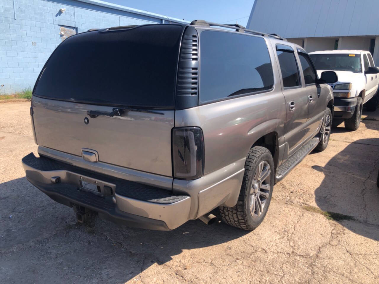 2005 GMC Yukon XL for sale at Kathryns Auto Sales in Oklahoma City, OK