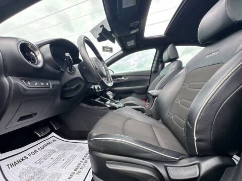 2020 Kia Forte GT Line