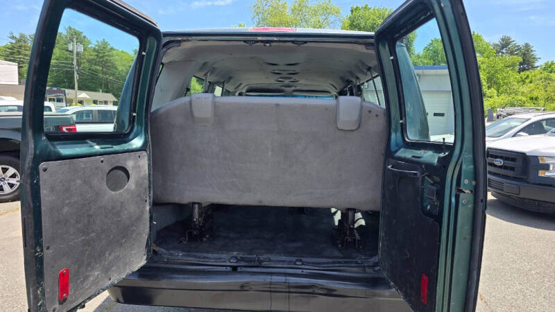 2009 Ford E-Series E-350 SD XL