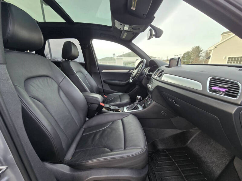 2017 Audi Q3 2.0T quattro Premium Plus