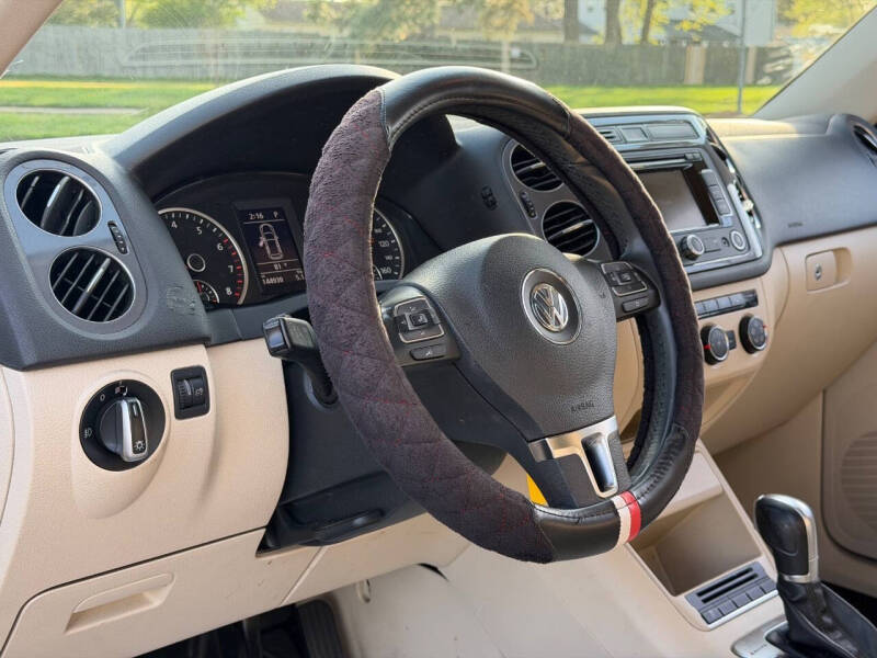 2013 Volkswagen Tiguan SEL 4Motion