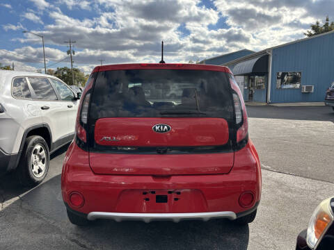 2018 Kia Soul +