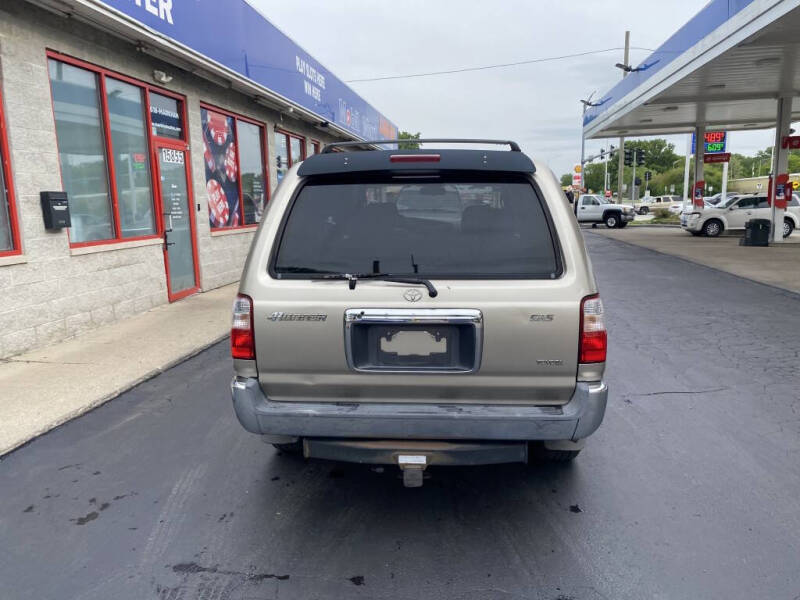 2002 Toyota 4Runner SR5