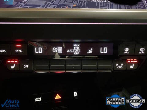 2024 Audi Q4 e-tron quattro Premium Plus 50