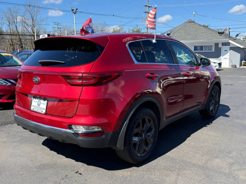 2022 Kia Sportage LX