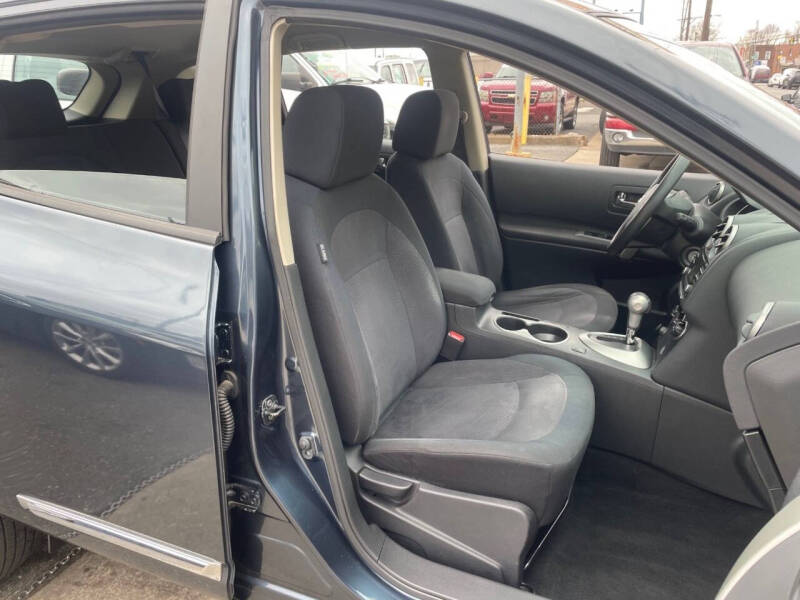 2015 Nissan Rogue Select S