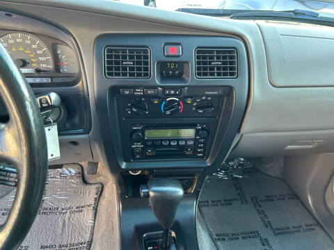 2002 Toyota 4Runner SR5