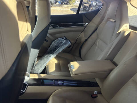 2015 Porsche Panamera 4S