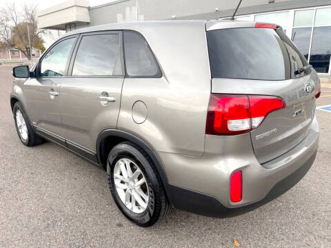 2015 Kia Sorento LX