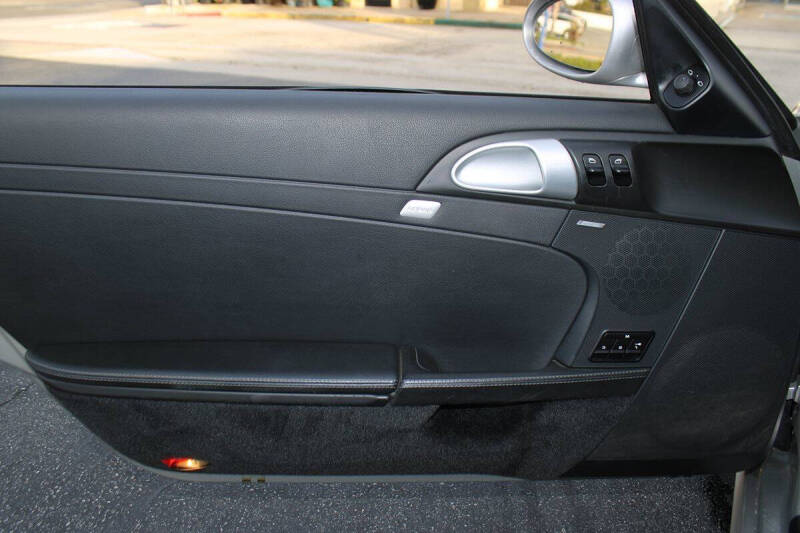 2006 Porsche Cayman S