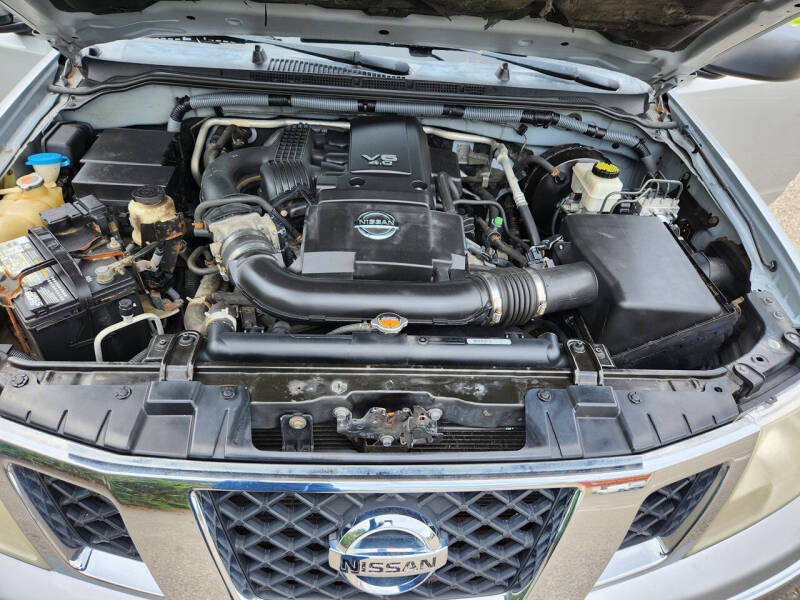 2011 Nissan Frontier SV V6
