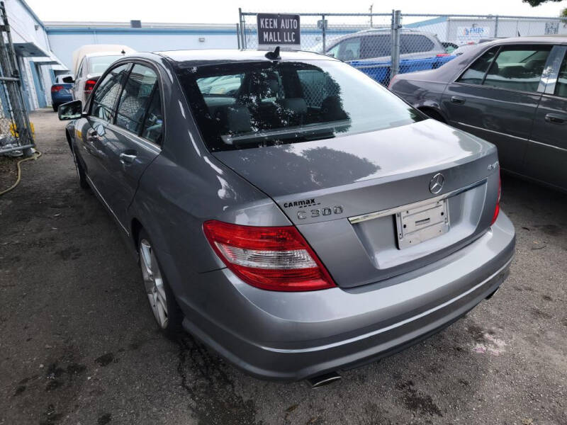 2010 Mercedes-Benz C-Class