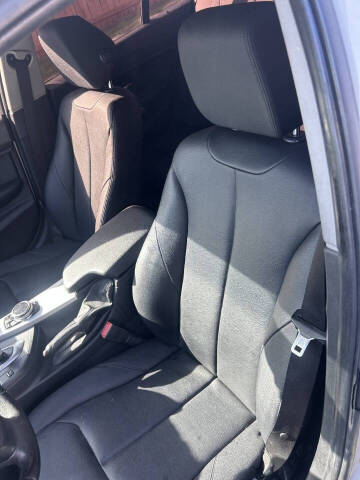 2014 BMW 3 Series 320i