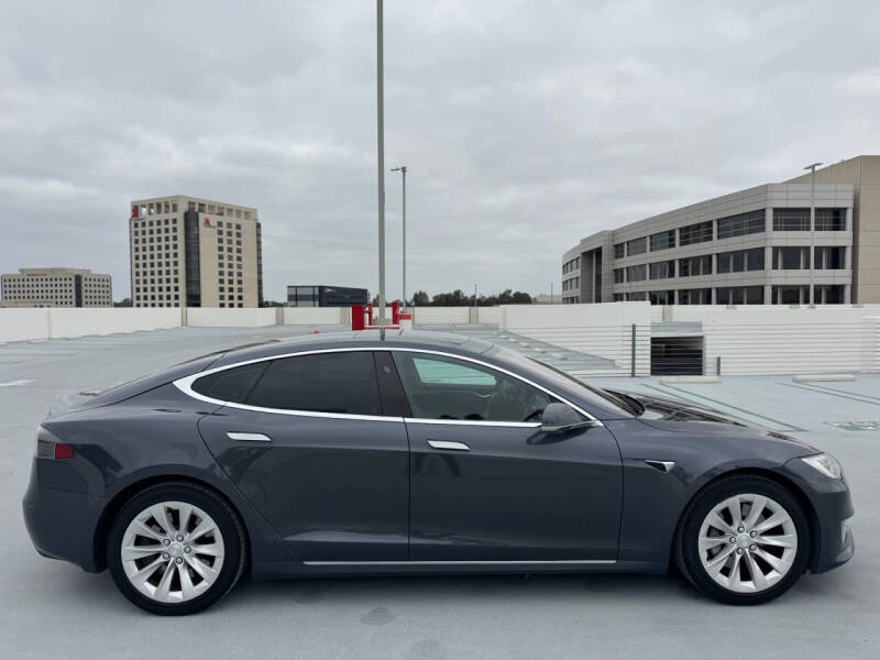 2016 Tesla Model S