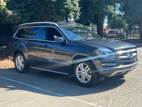 2015 Mercedes-Benz GL-Class for sale at CARFORNIA SOLUTIONS in Hayward CA
