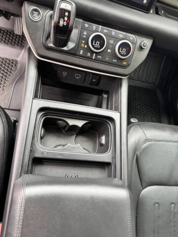 2020 Land Rover Defender 110 HSE