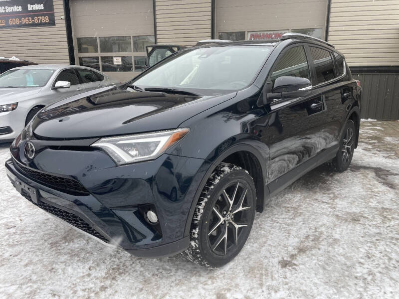 2017 Toyota RAV4 SE