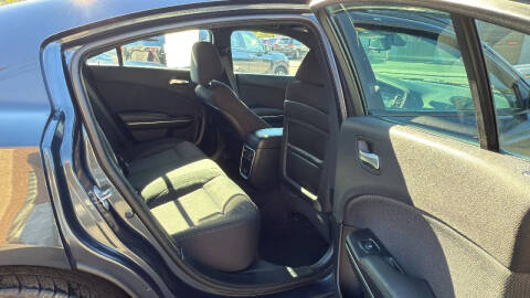 2017 Dodge Charger SE