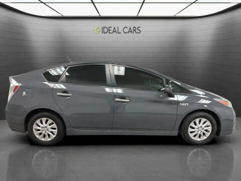 2014 Toyota Prius Plug-in Hybrid