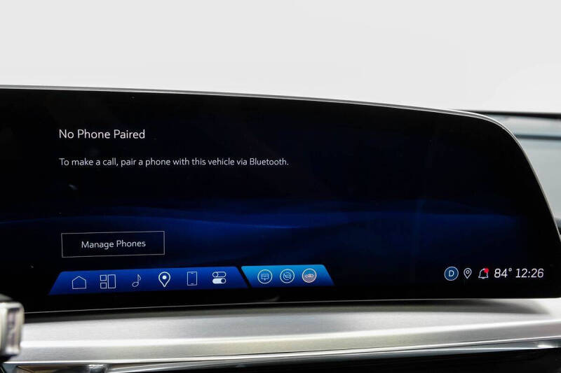 2024 Cadillac LYRIQ Luxury 3