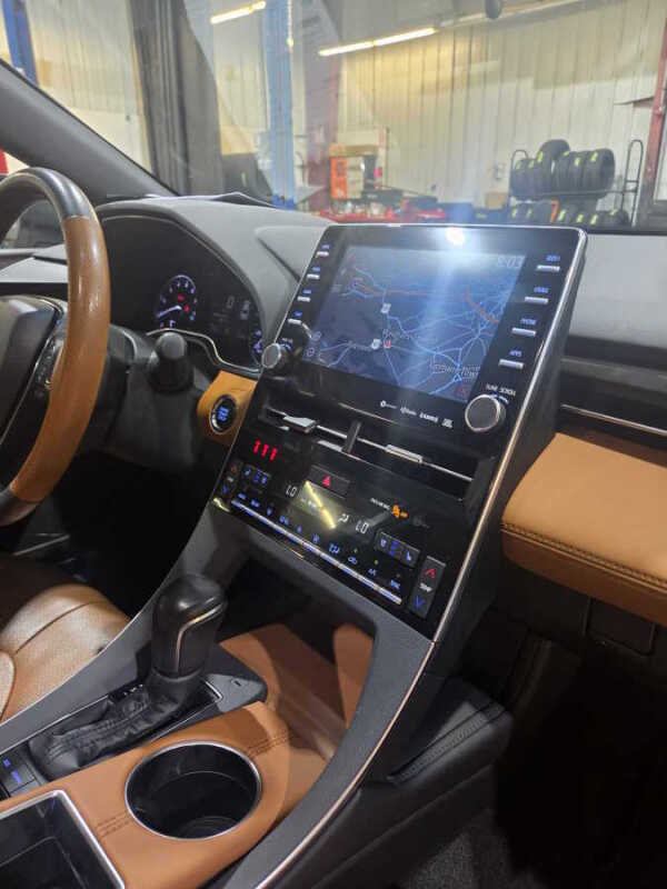 2019 Toyota Avalon XLE