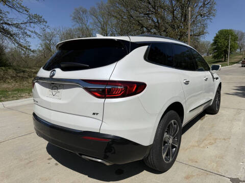 2020 Buick Enclave Essence