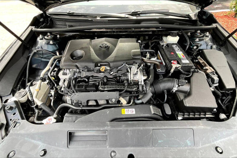 2019 Toyota Camry SE