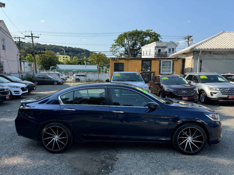 2015 Honda Accord Sport photo 7