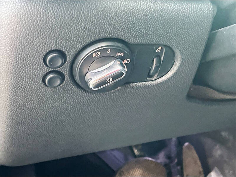 2017 MINI Hardtop 4 Door Cooper