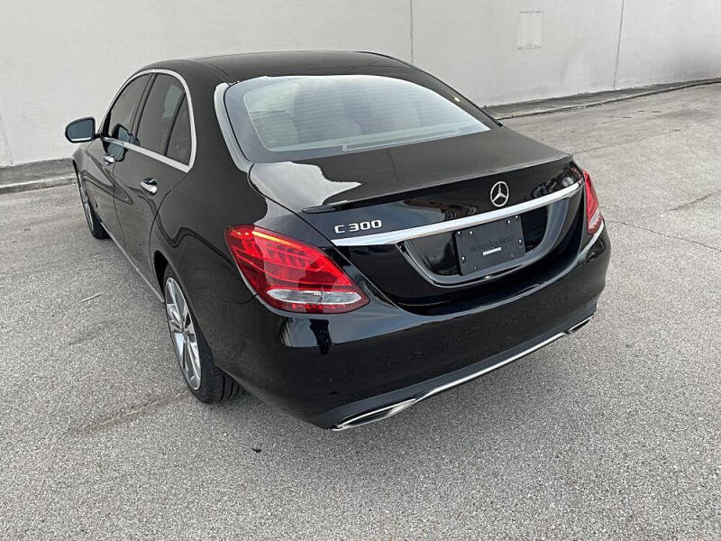 2016 Mercedes-Benz C-Class