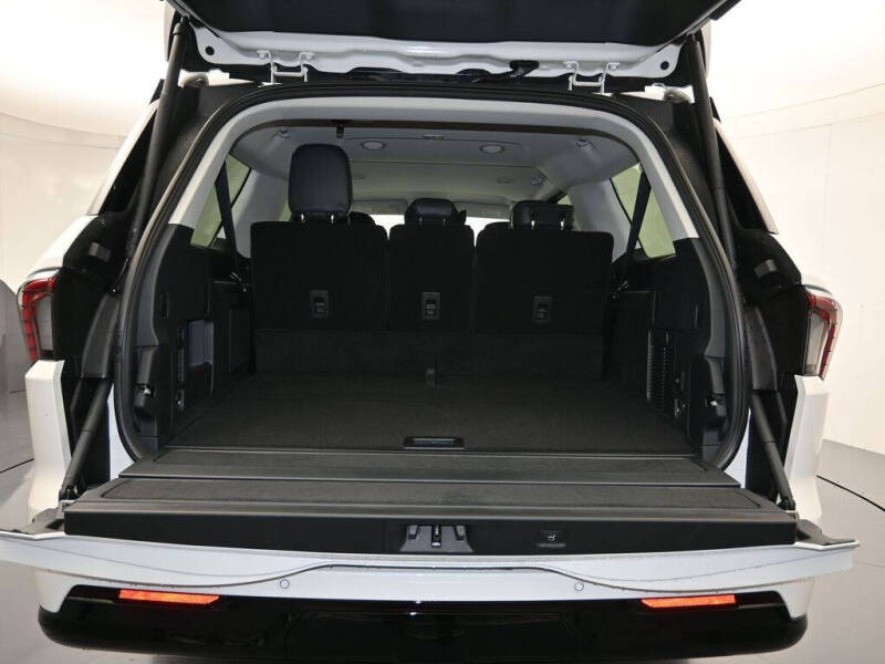 2026 Lincoln Navigator L Premiere